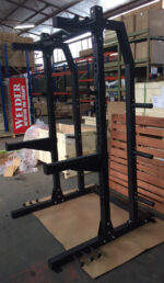 HALF RACK BLACK POWER – rig autoportante