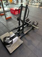 Belt Squat Machine, Attrezzo Squat con Cintura - immagine 3